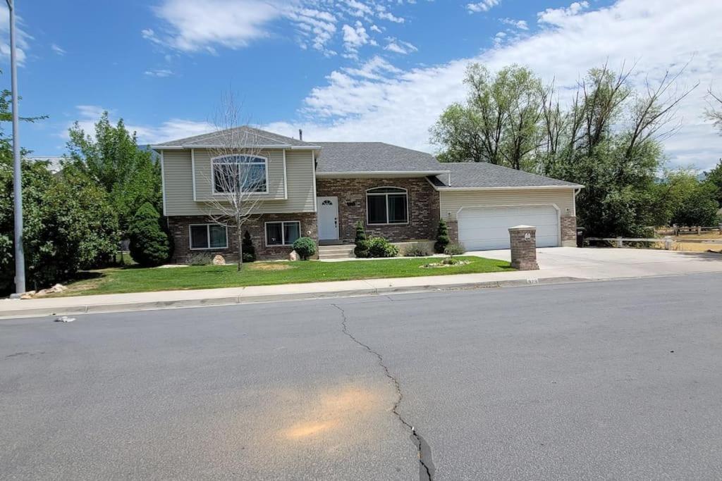 5 Bedroom House To Share With Your Family And Friends Provo Exterior foto